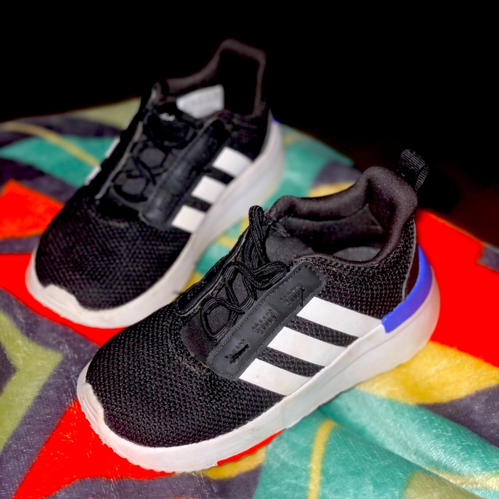 ADIDAS TODDLER RUNNING SHOES Classic Black & White Stripes